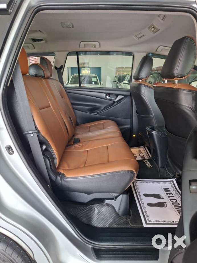 Toyota Innova Crysta 2.8 Gx At, 2017, Diesel