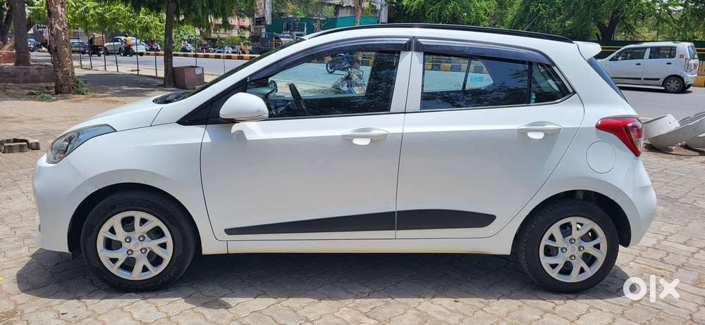 Hyundai Grand I10 Sportz, 2019, Petrol