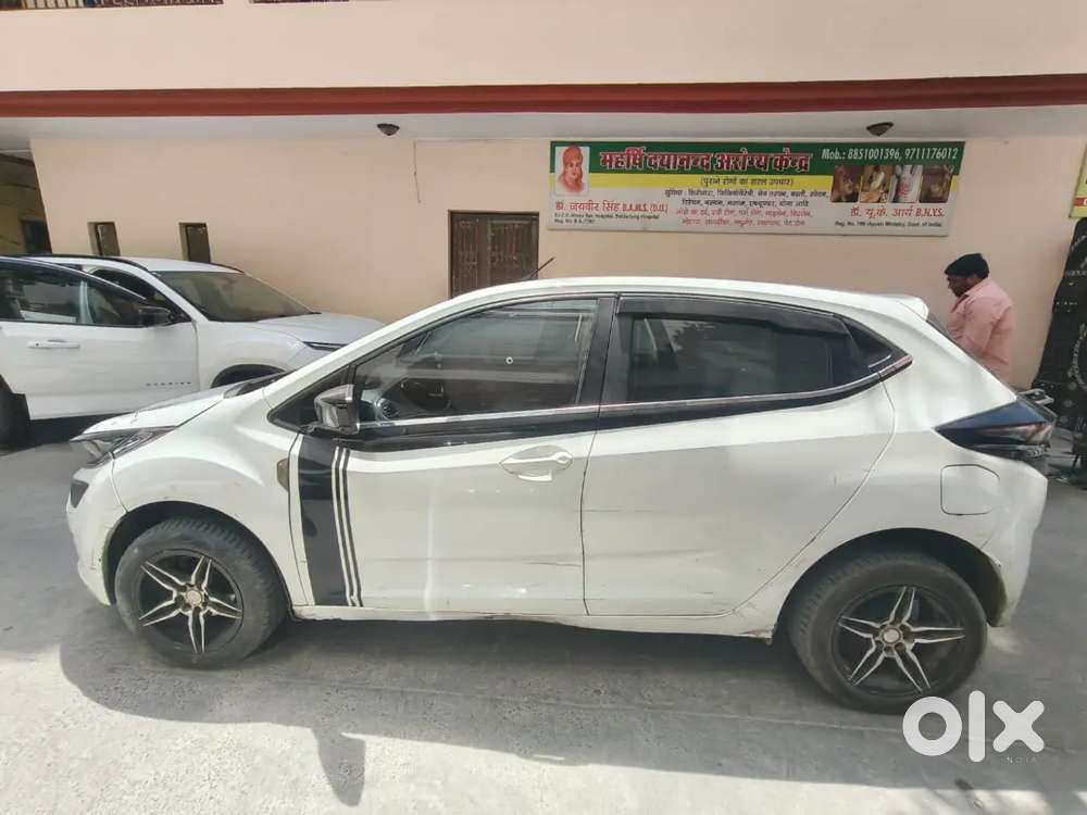 Tata Altroz 2021 Petrol 49545 Km Driven