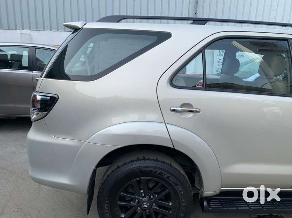Toyota Fortuner 2015 Diesel Well Maintained