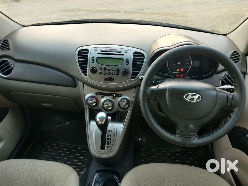Hyundai I10 Sportz At, 2011, Petrol