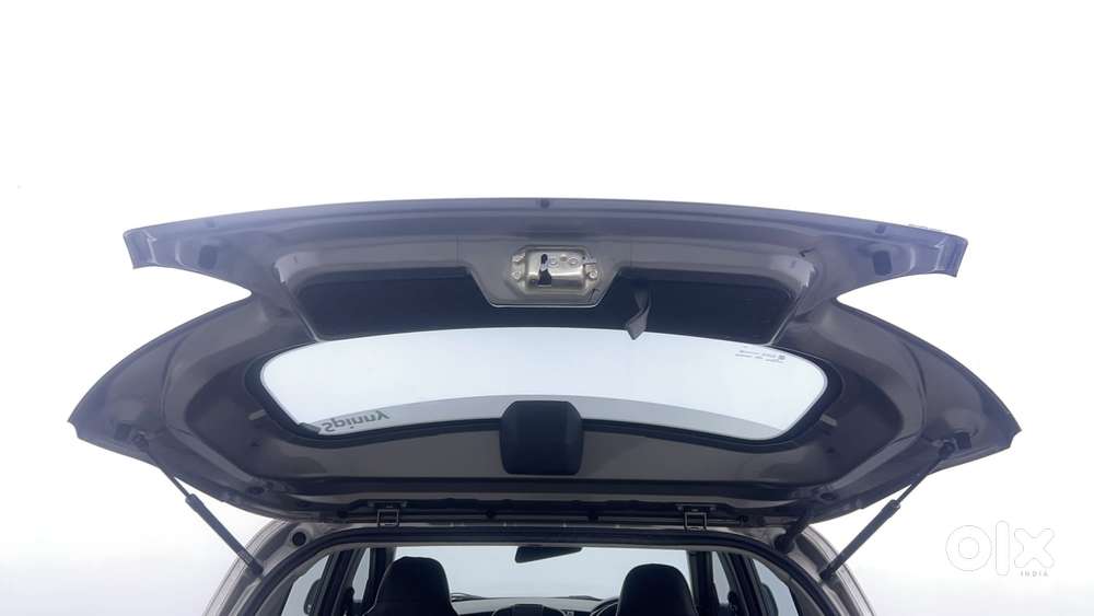 Mahindra Kuv 100 2016-2017 Mfalcon G80 K2, 2016, Petrol