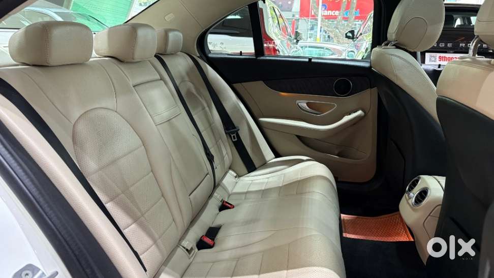Mercedes-benz C-class [ ] 2.0 C200 Avantgarde, 2018, Petrol