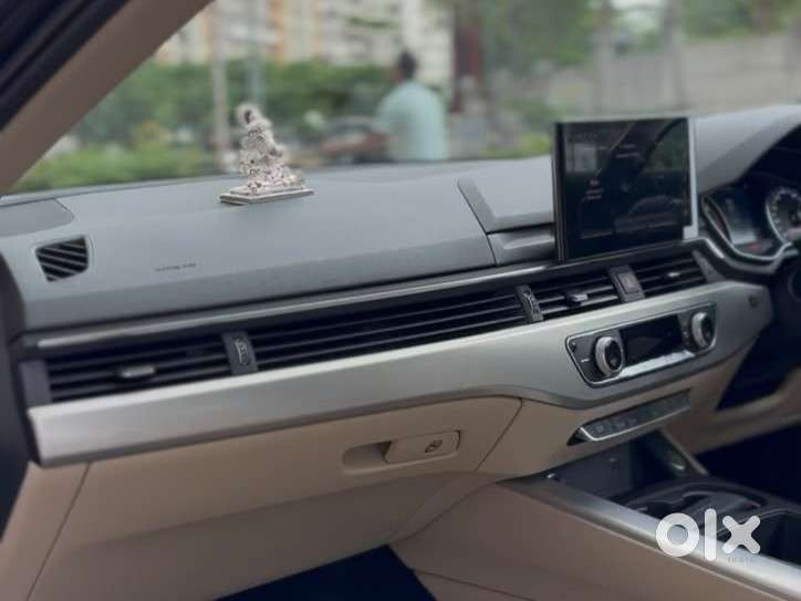 Audi A4 2.0 Premium Plus 40 Tfsi, 2024, Petrol