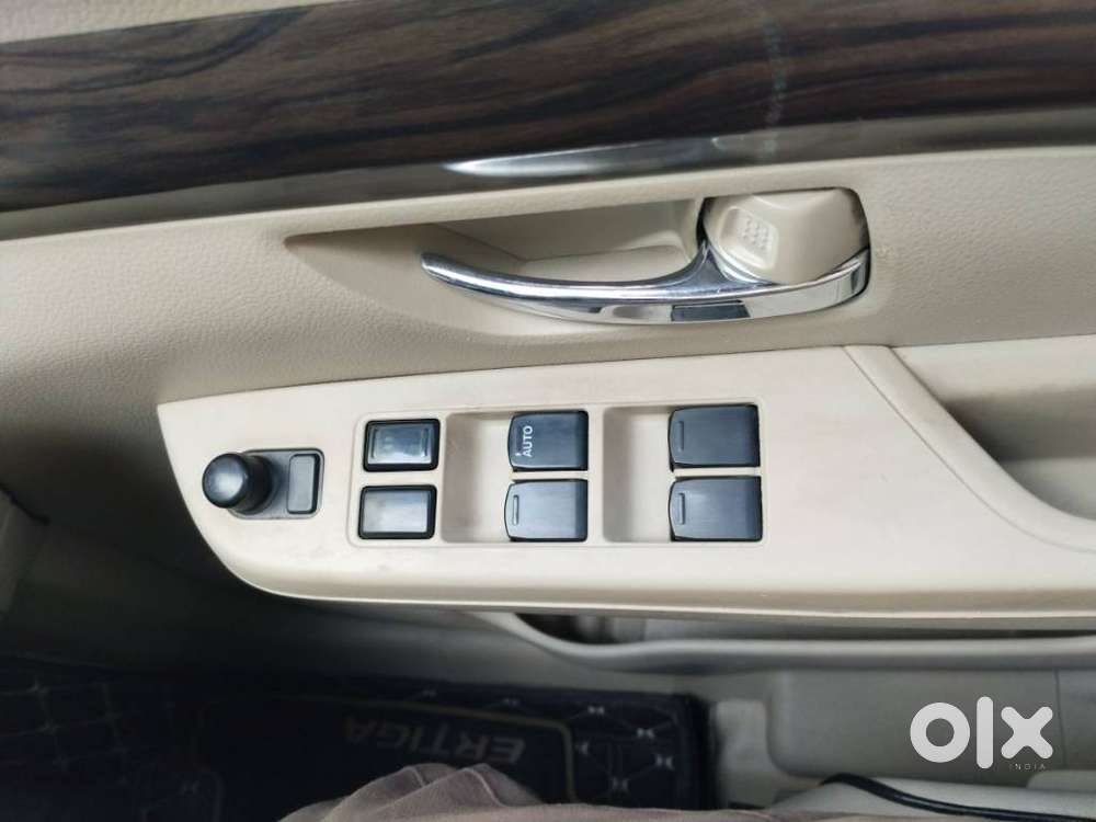 Maruti Suzuki Ertiga 2018-2022 1.4 Zxi Plus Shvs, 2018, Petrol