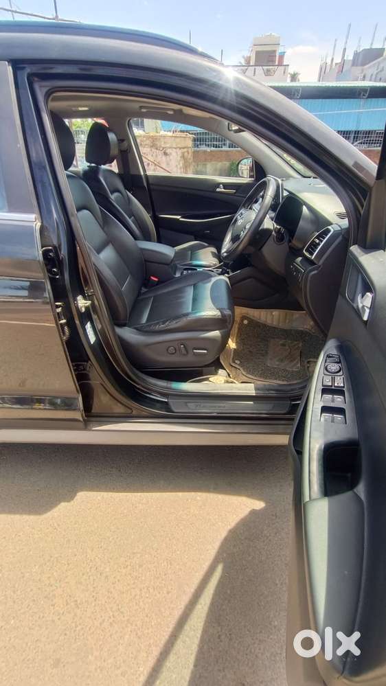 Hyundai Tucson 2.0 Signature 4wd Diesel At Dual Tone, 2022, Diesel