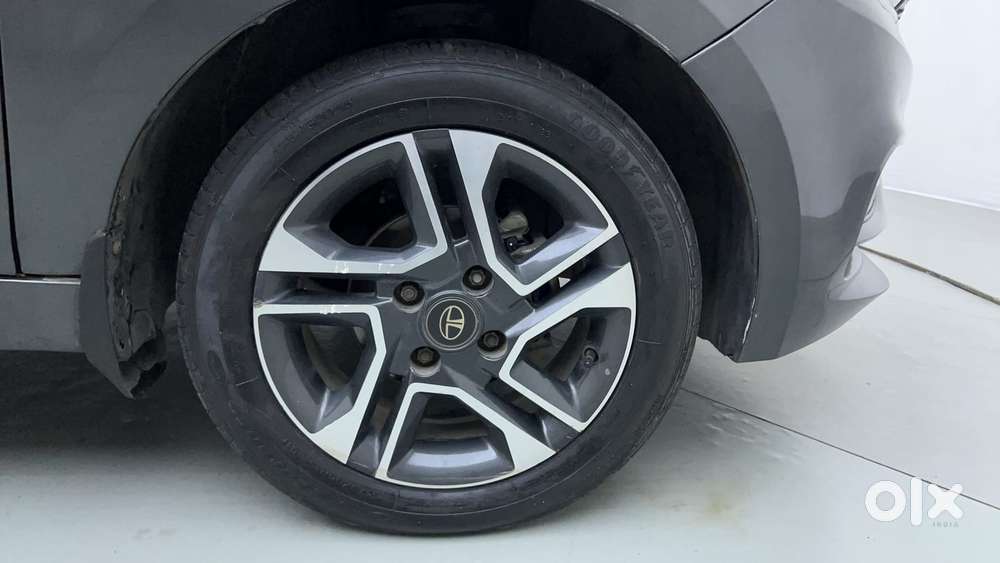 Tata Tiago Xza Plus, 2020, Petrol