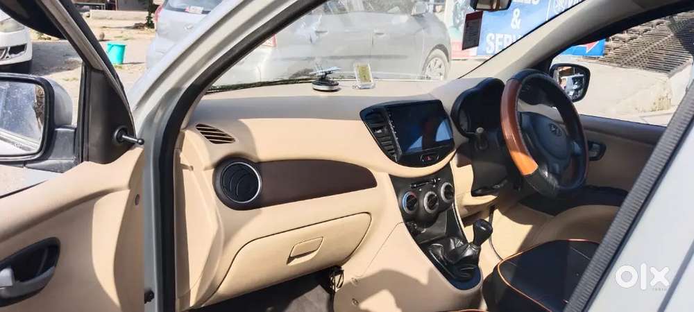 Hyundai I10 2009 Car Manual
