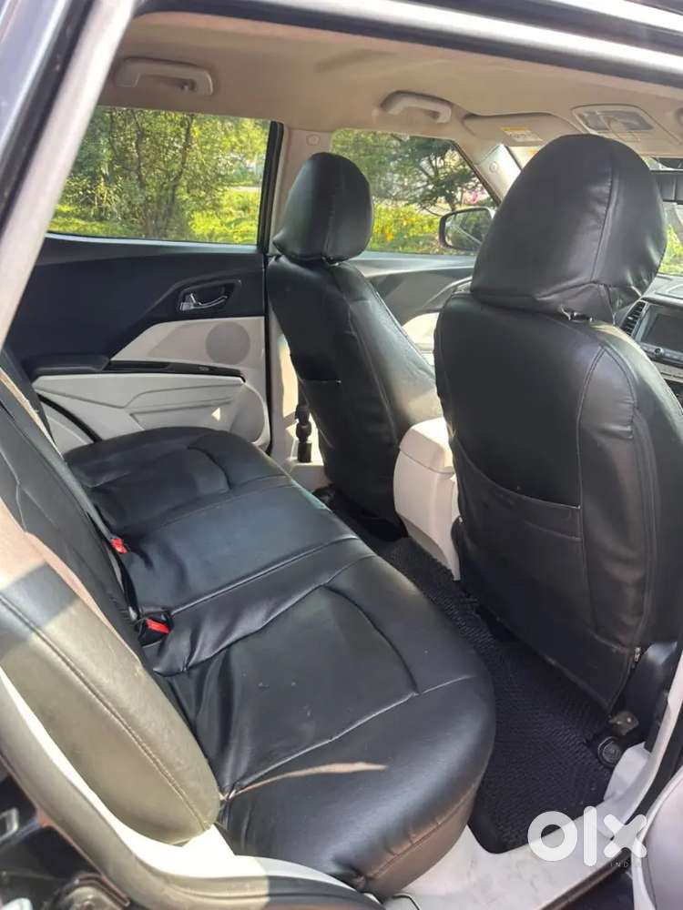 Mahindra Xuv300 W8 Top Model 2019 Petrol In Mint Condition