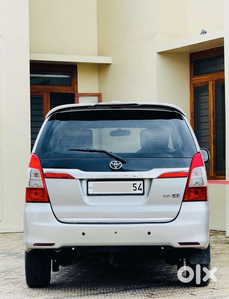 Toyota Innova 2.5 Gx 8 Str Bs-iii, 2016, Diesel