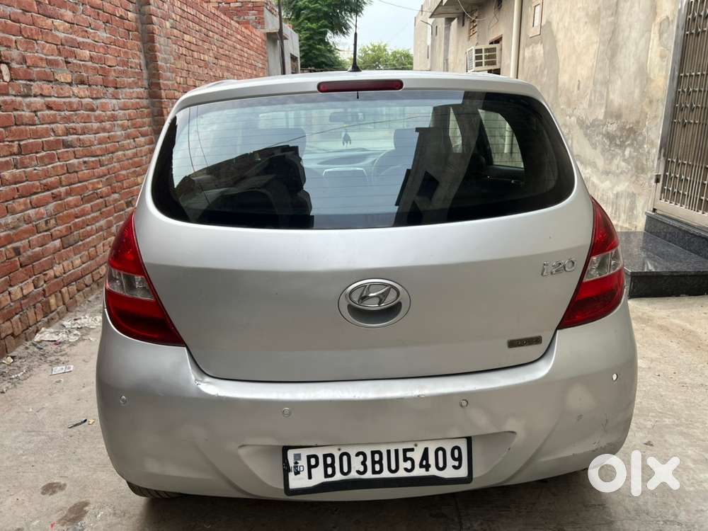 Hyundai I20 Petrol Manual 2010