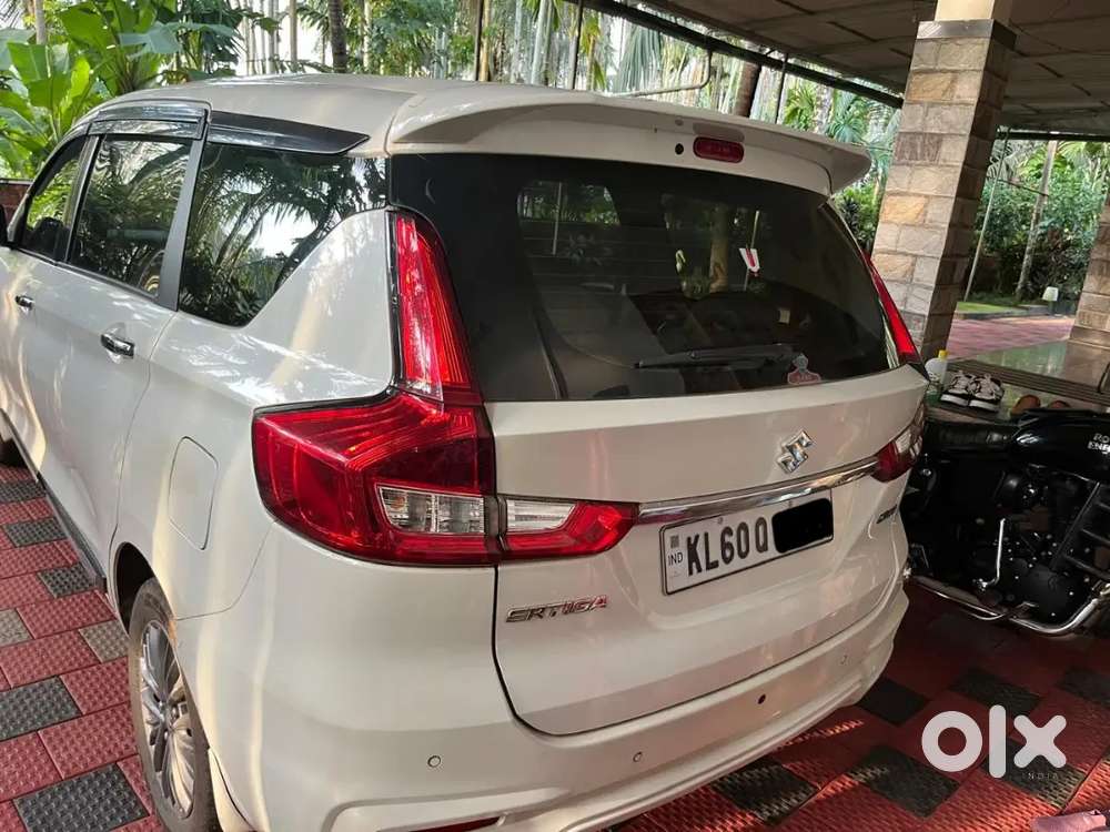 2019 Maruti Suzuki Ertiga Zxi At Shvs