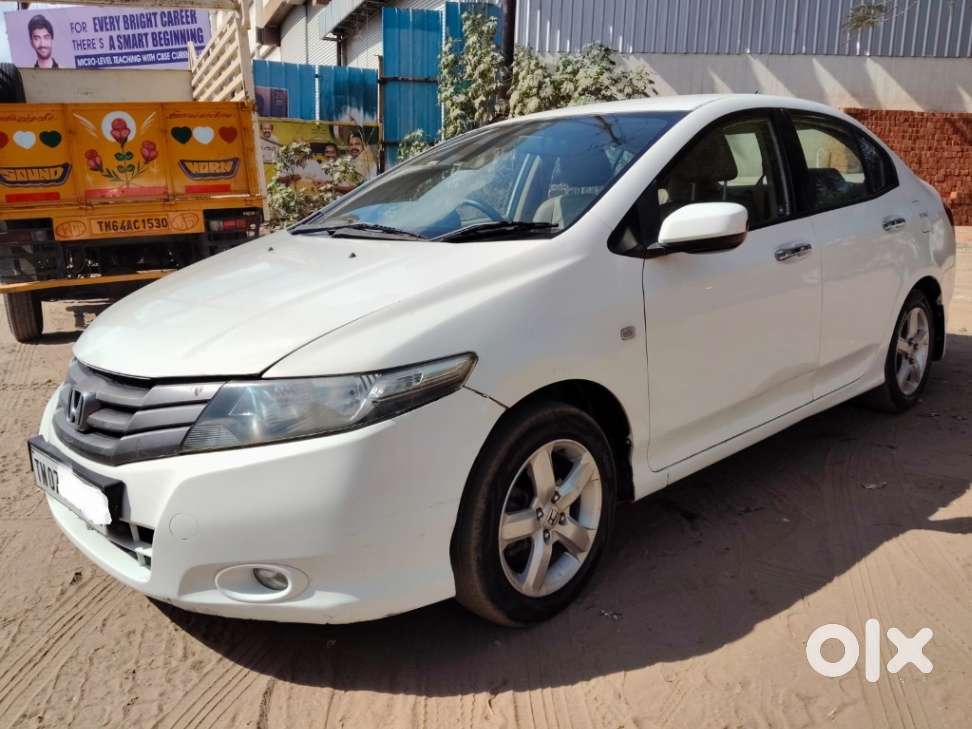 Honda City 2011-2013 V At Exclusive, 2011, Petrol