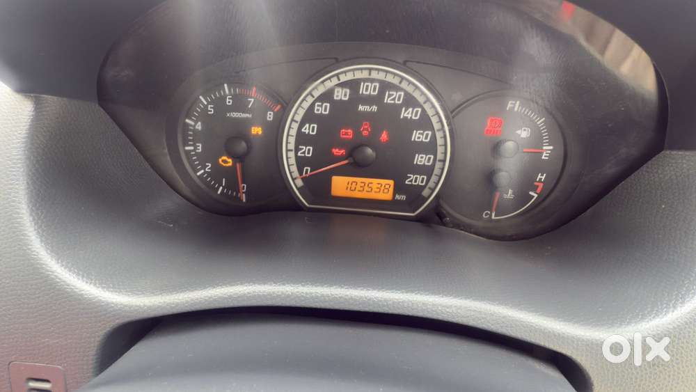 Maruti Suzuki Swift Vxi Optional, 2006, Petrol
