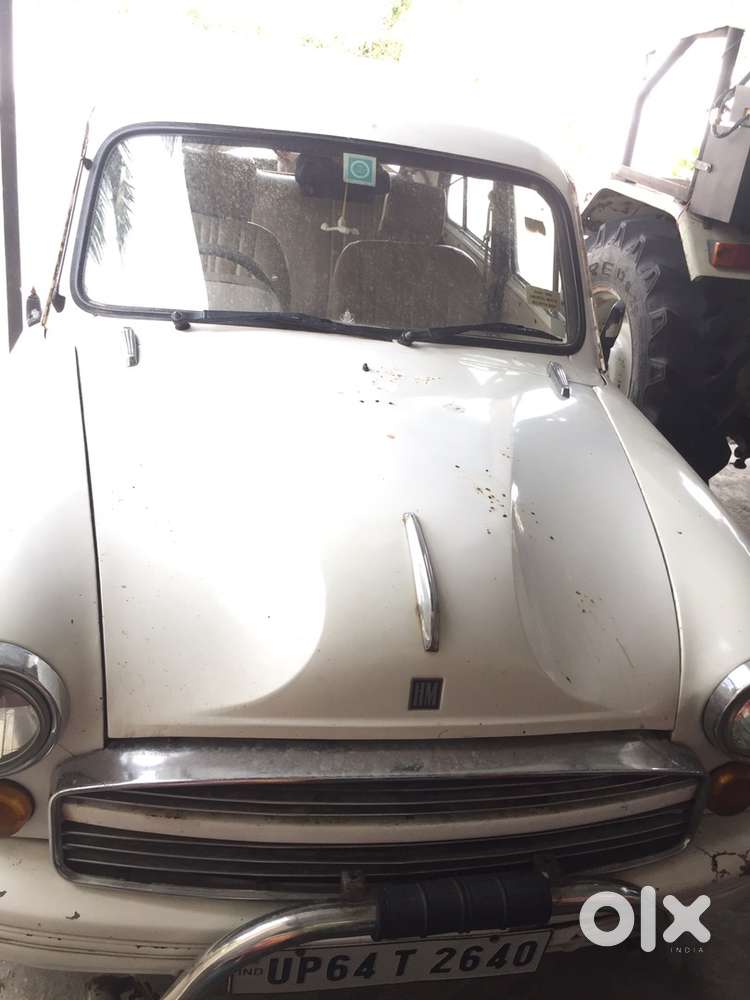 Ambassador Ambassador 2013 Diesel 75000 Km Driven