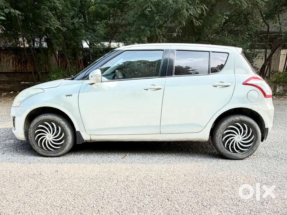 Maruti Suzuki Swift Vxi, 2017, Petrol