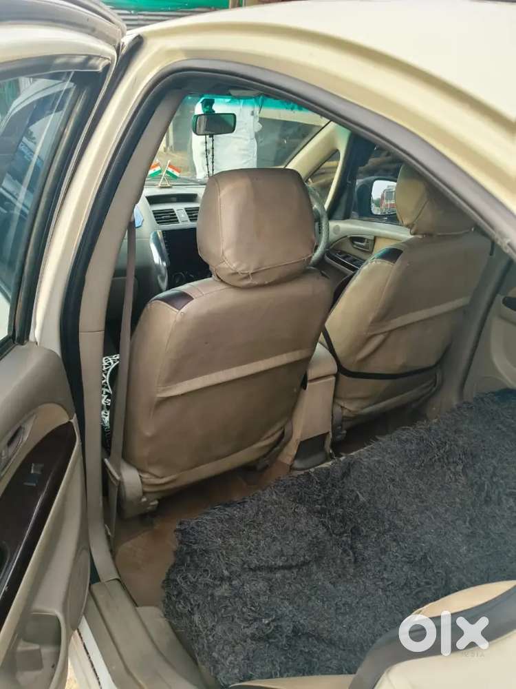 Maruti Suzuki Sx4 Vdi 2012 मॉडल
