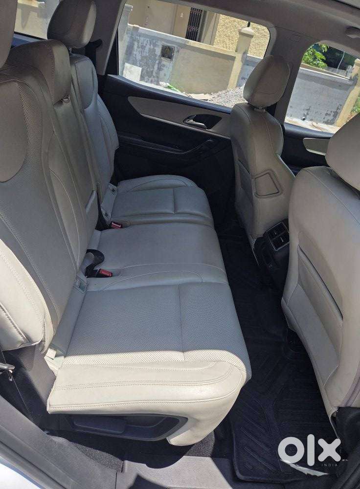 Mahindra Xuv700 2.2 Ax 7 Diesel At Luxury Pack Str, 2024, Diesel