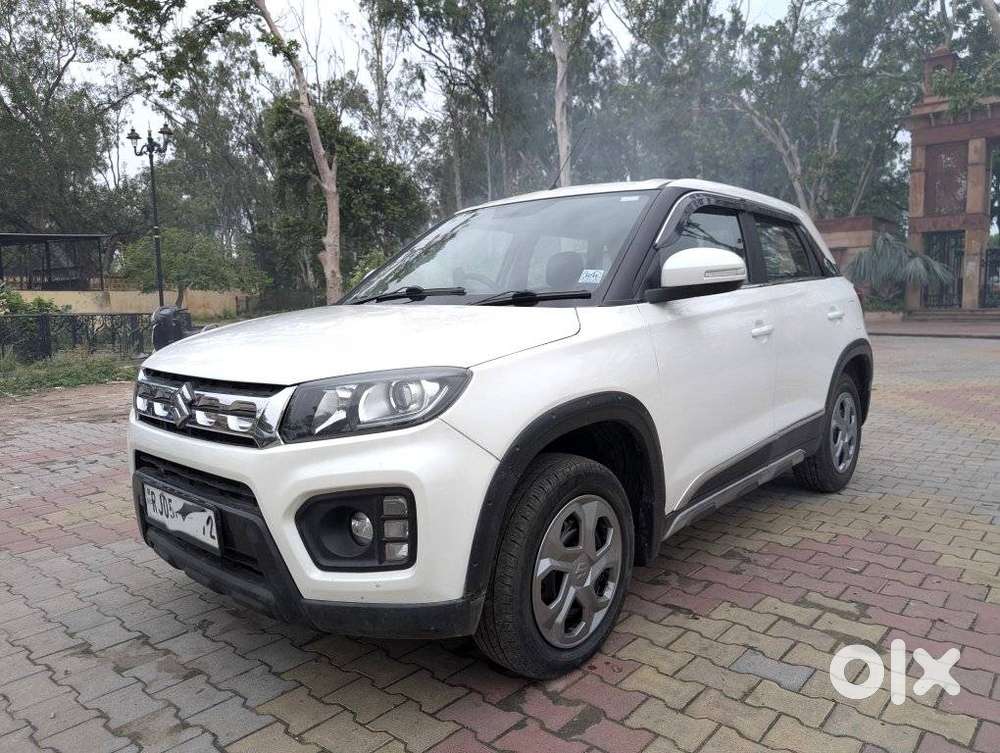 Maruti Suzuki Brezza 1.5 Lxi Smart Hybrid, 2020, Petrol