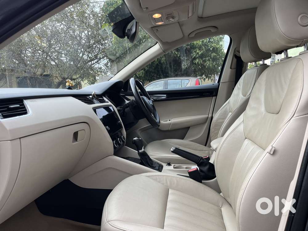 Skoda Octavia 1.8 Tsi At L K, 2018, Petrol