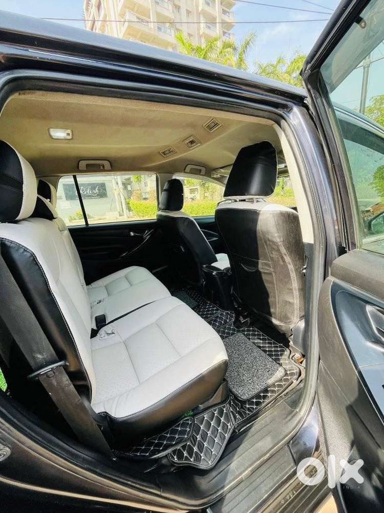 Toyota Innova Crysta 2.4 G Mt, 2022, Diesel