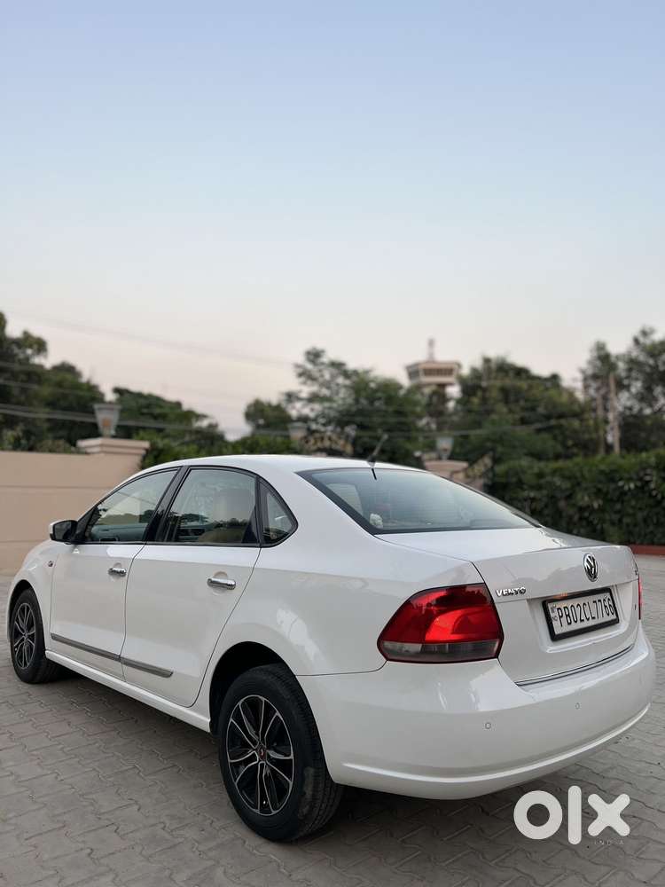 Volkswagen Vento 2010-2013 Diesel Highline, 2014, Diesel