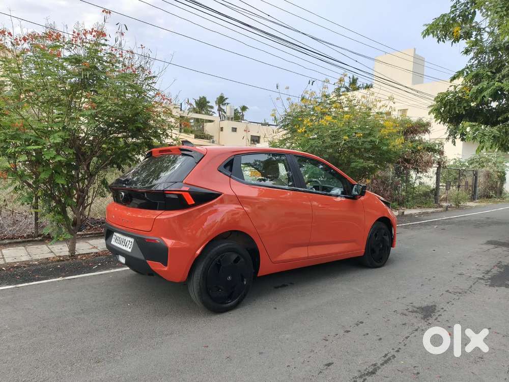 Tata Altroz Creative S, 2025, Petrol
