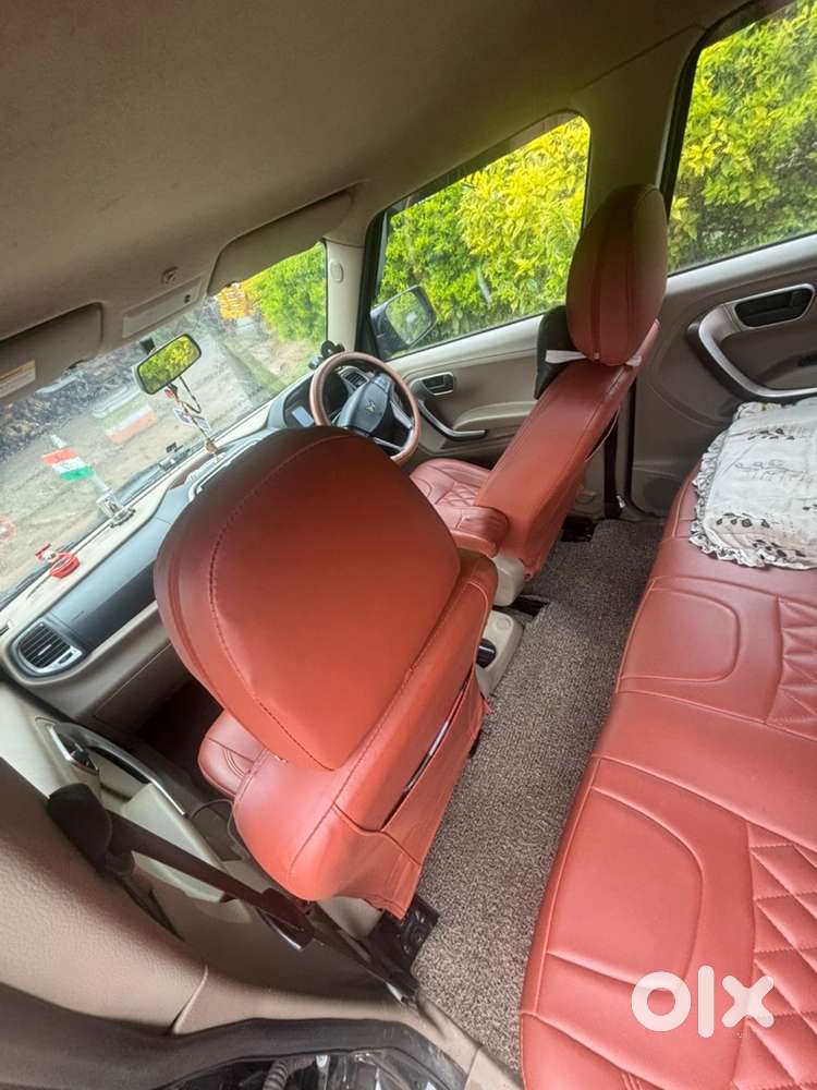 Mahindra Bolero Neo 2022 N10