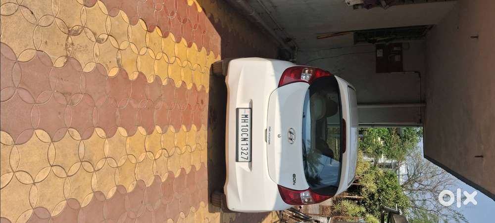 Hyundai Eon 2017 Petrol 67512 Km Driven