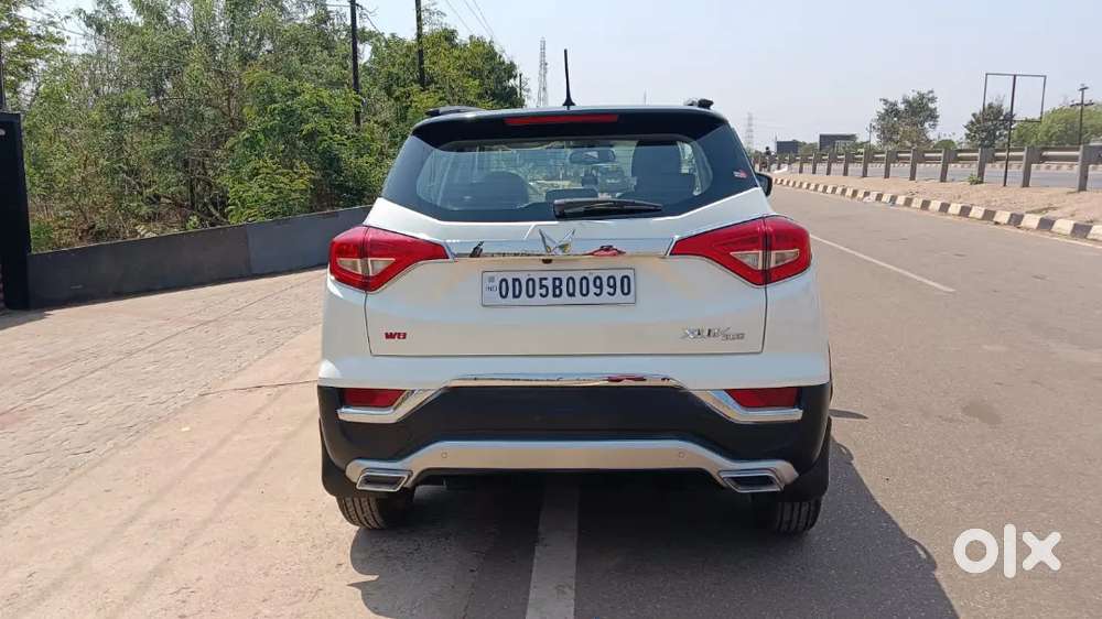 New Car 6300 Km Running