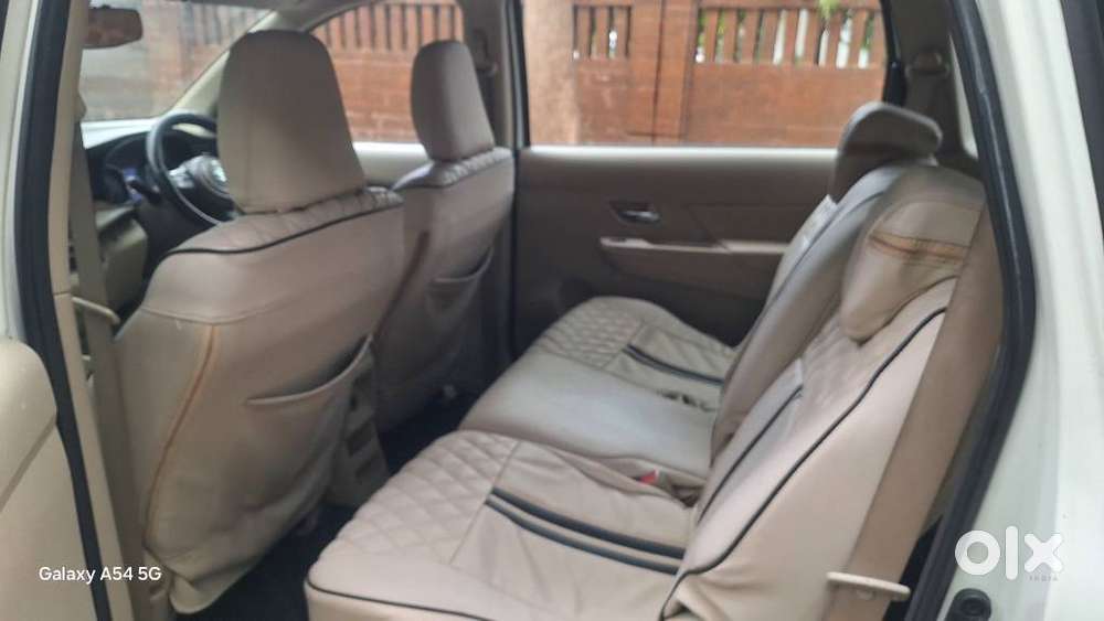 Maruti Suzuki Ertiga Zxi Plus Shvs, 2021, Petrol