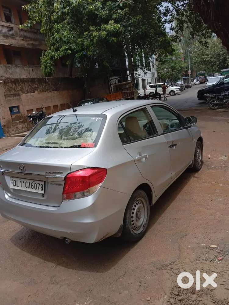 Lady Driven Honda Amaze 2015 Petrol Manual