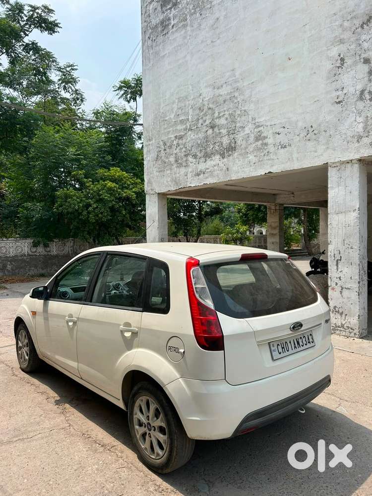 Ford Figo 2012 Petrol