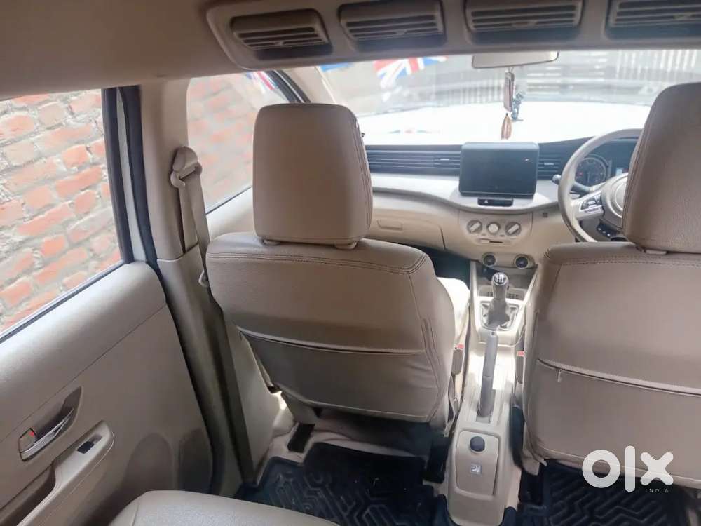 Maruti Suzuki Ertiga 2024 Petrol 41011 Km Driven