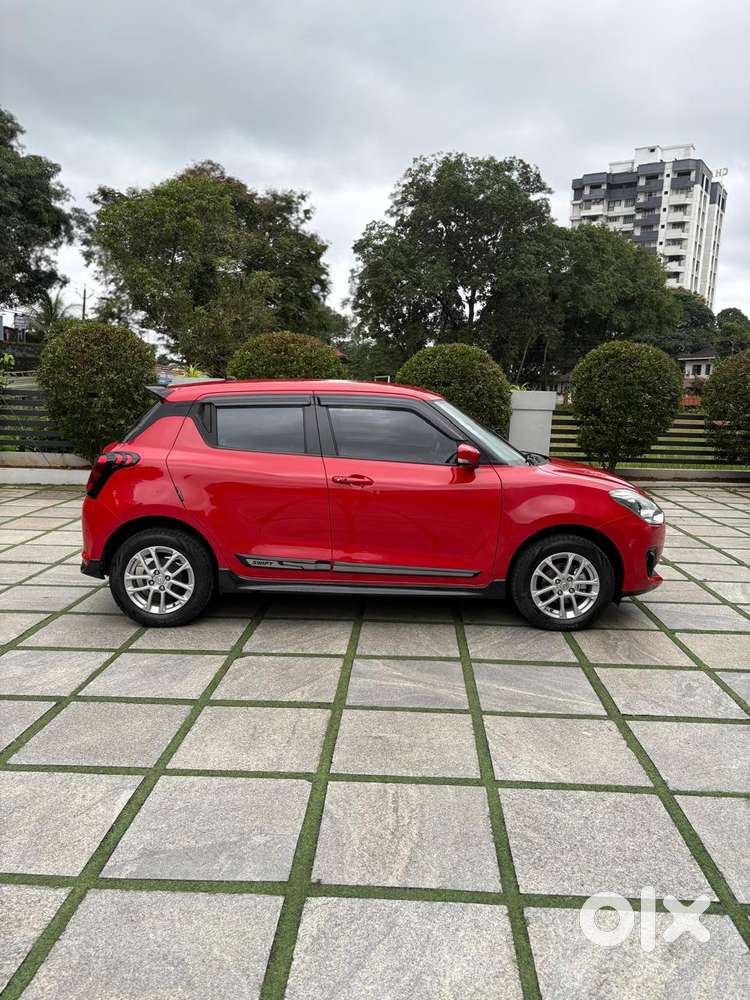 Maruti Suzuki Swift Zxi, 2022, Petrol