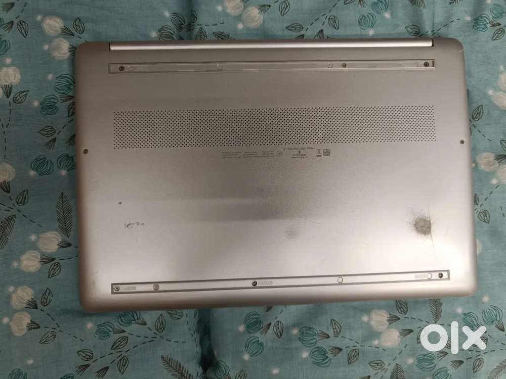 A working condition hp laptop.