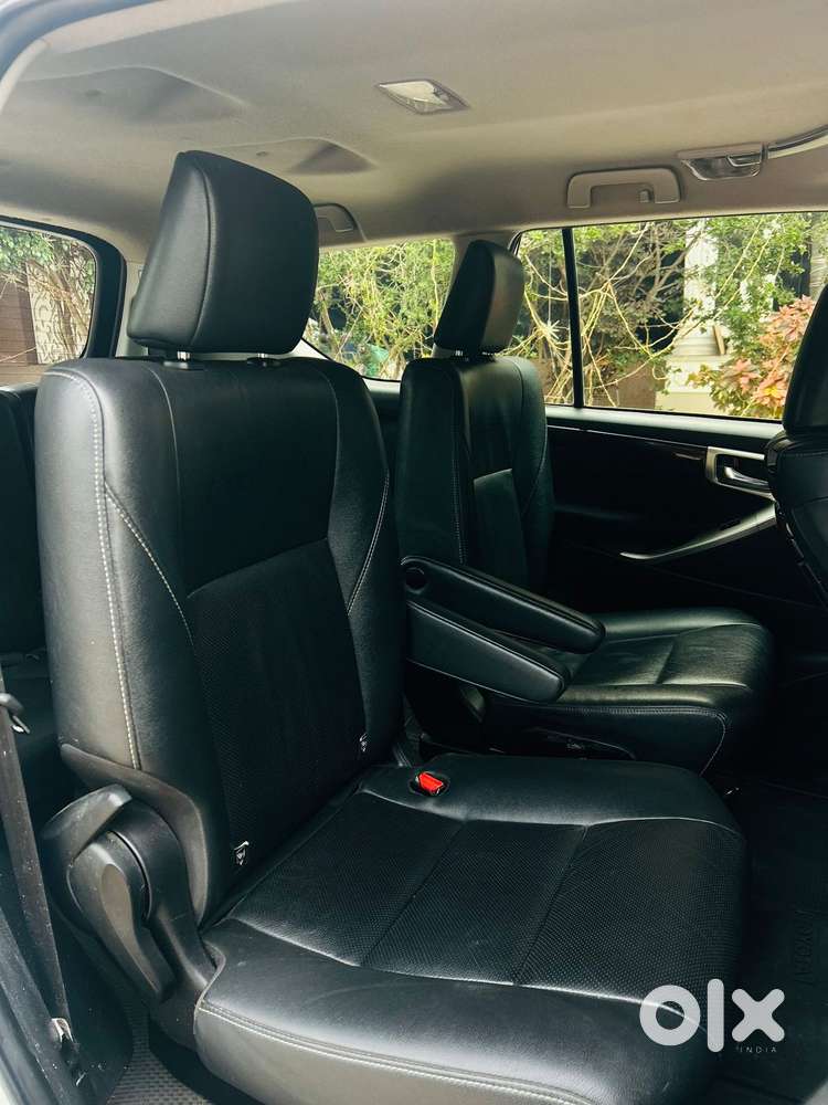 Toyota Innova Crysta 2.4 Zx Mt, 2020, Diesel