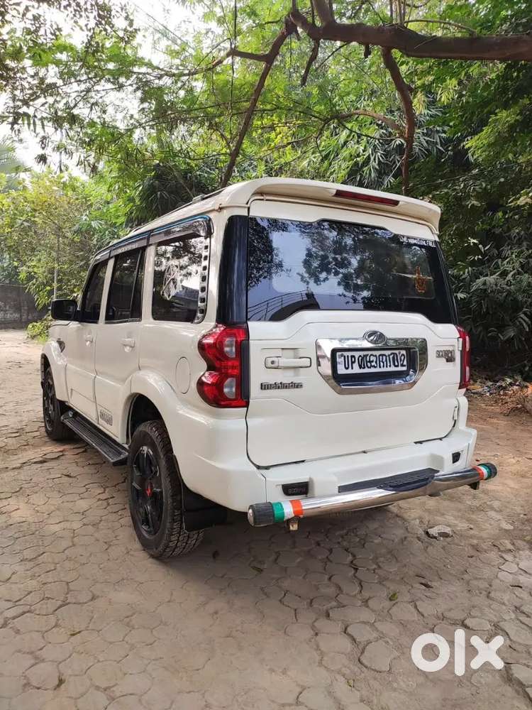 Mahindra Scorpio S4 2016 Diesel