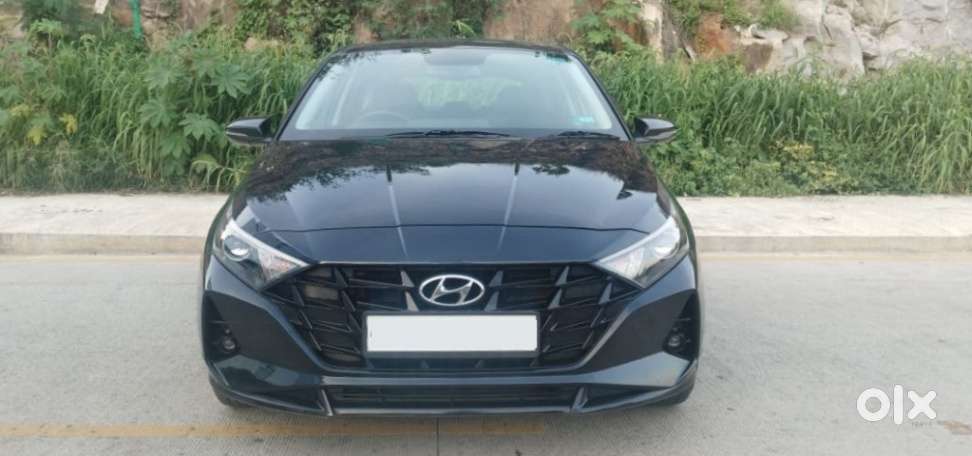 Hyundai I20 Asta (o) 1.2 Mt, 2023, Petrol