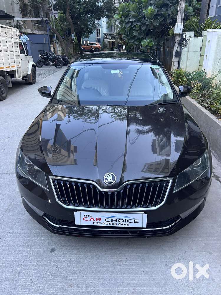 Skoda Superb Lk 1.8 Tsi At, 2017, Petrol