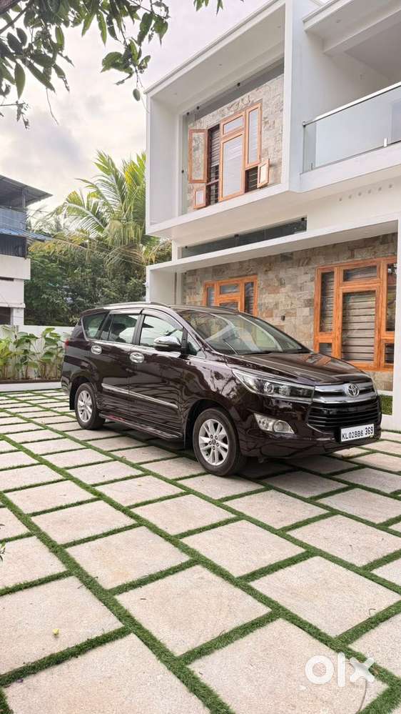 Toyota Innova Crysta 2.4 Z 7 Str, 2017, Diesel