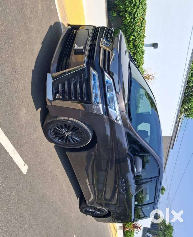 Toyota Vellfire Vip &ndash; Executive Lounge, 2021, Petrol