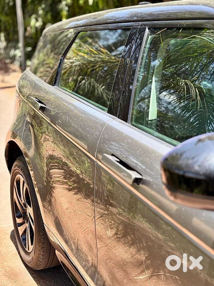 Range Rover Evoque 2021 Diesel Well Maintained