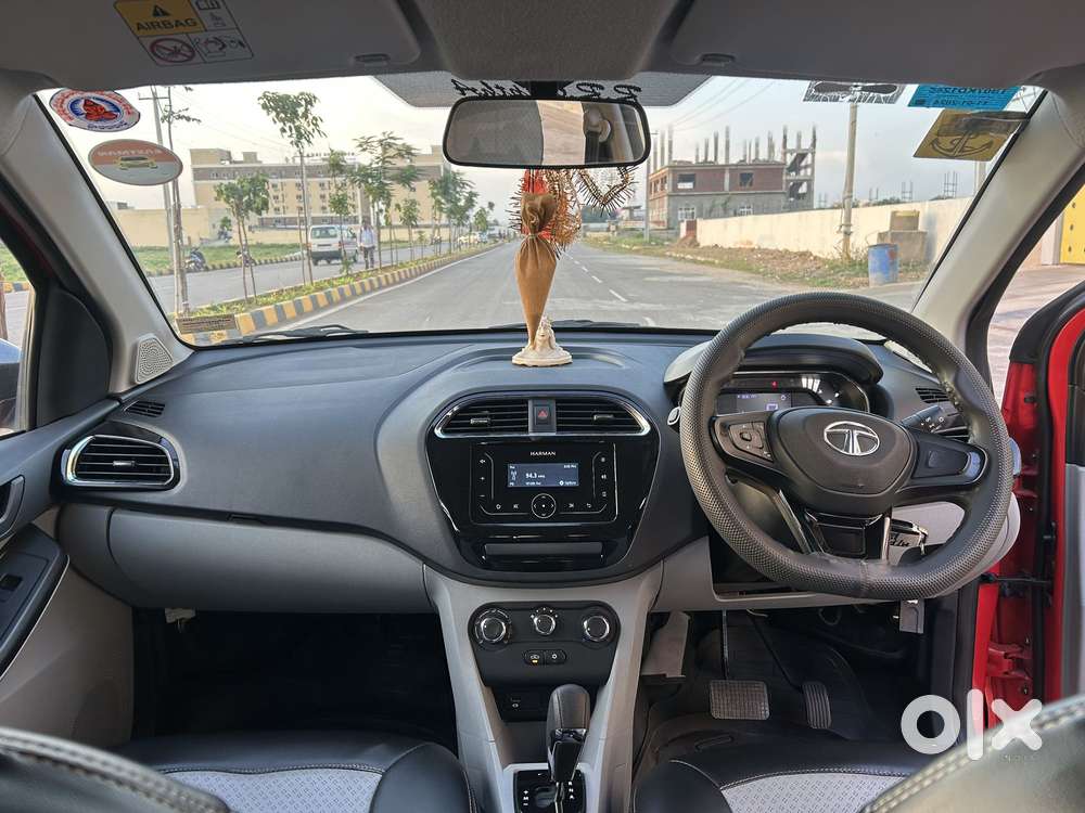 Tata Tiago 1.2 Revotron Xta, 2023, Petrol