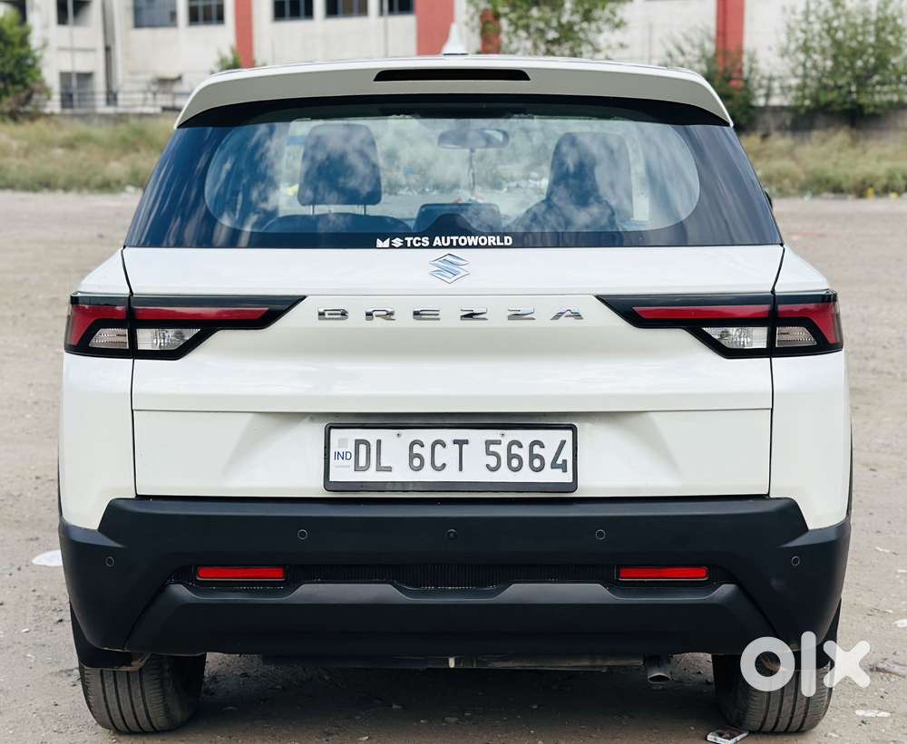 Maruti Suzuki Brezza 1.5 Lxi Cng, 2024, Cng & Hybrids