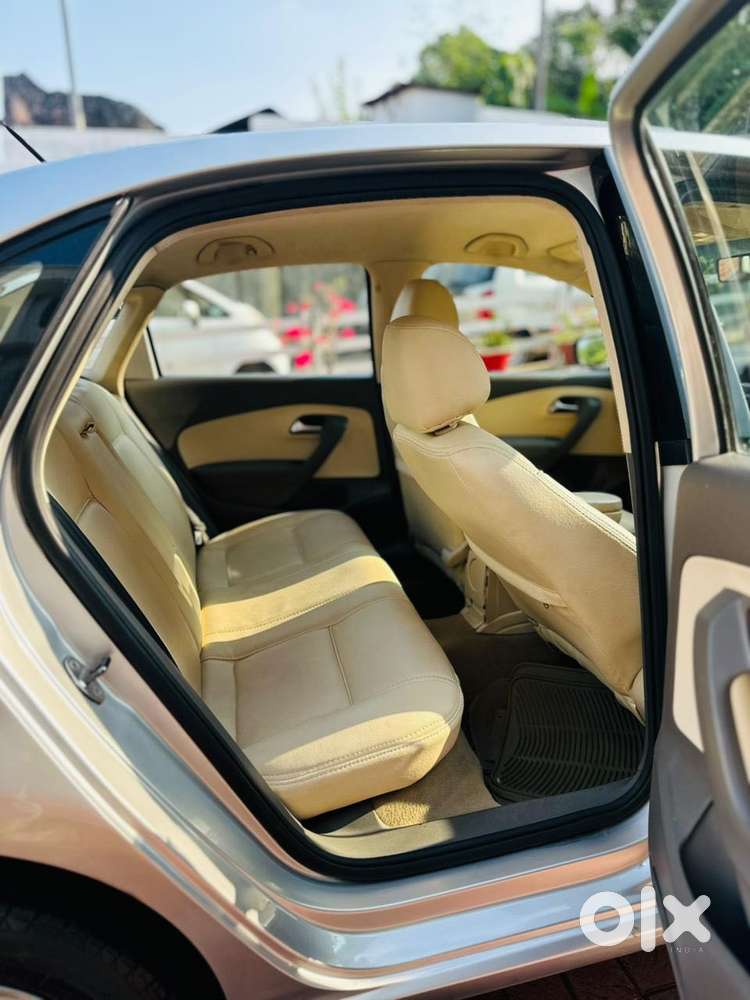 Volkswagen Vento 2010-2013 Petrol Highline, 2010, Petrol