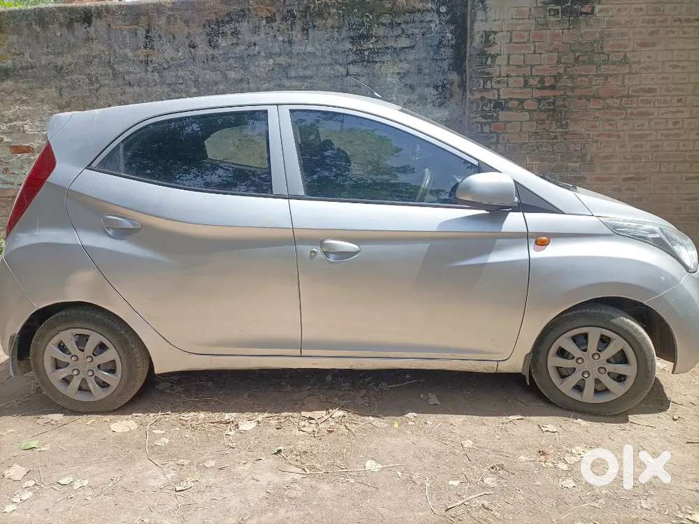 Hyundai Eon 2012 Petrol Well Maintained