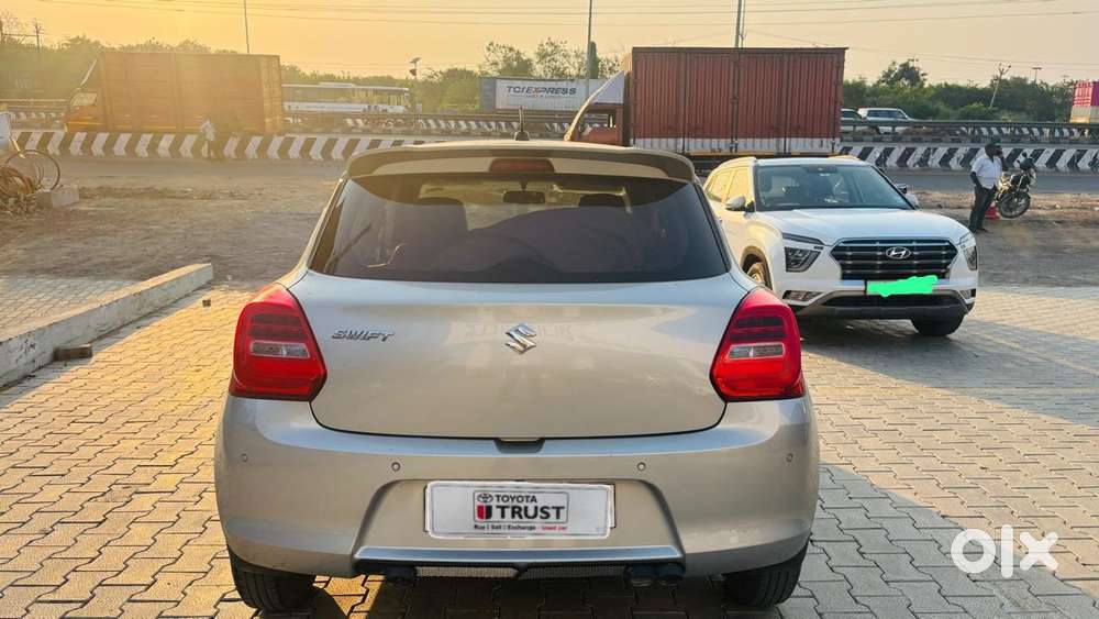 Maruti Suzuki New-gen Swift Vxi, 2021, Petrol