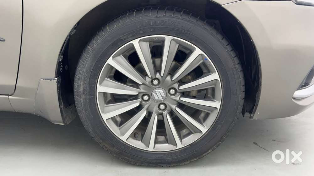 Maruti Suzuki Ciaz 1.5 Alpha Shvs Amt, 2019, Petrol
