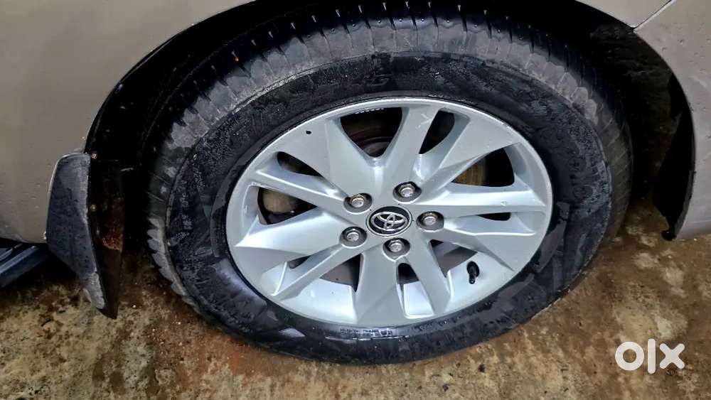 Toyota Innova Crysta 2019 Manual Diesel 2.4 G Mt
